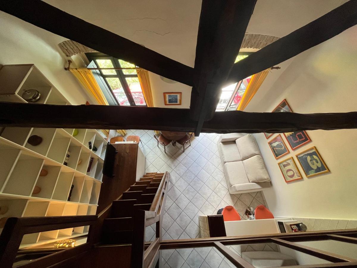 La Casa Gialla *